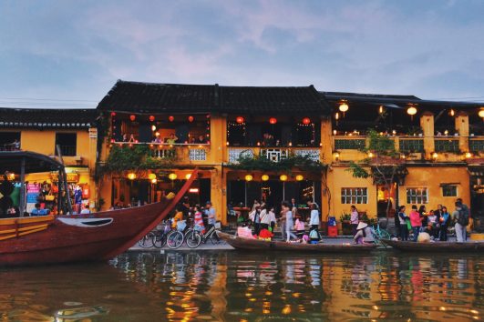Tour Đà Nẵng Hội An-Hội AN-Huế-Quảng Bình 5 ngày 4 đêm