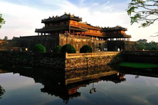 Tour Sài Gòn Huế Quảng Bình 4 Ngày 3 Đêm