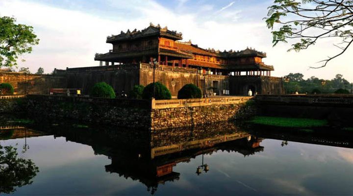 Tour Sài Gòn Huế Quảng Bình 4 Ngày 3 Đêm