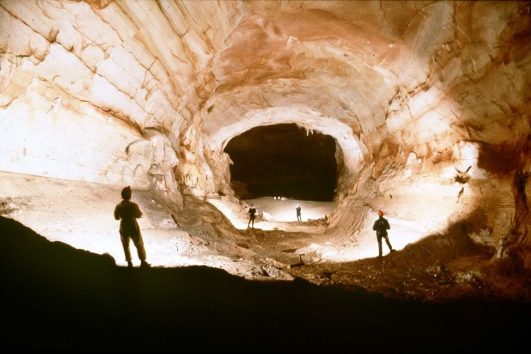 Tour Phong Nha ghép đoàn hàng ngày