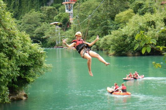 Tour Zipline Sông Chày Hang Tối Động Thiên Đường